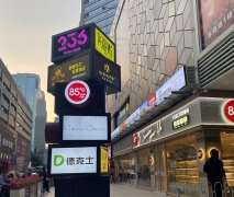 老餐飲設(shè)計(jì)師為您解讀新餐飲品牌選址是綜合商場(chǎng)店好還是街邊店鋪好？